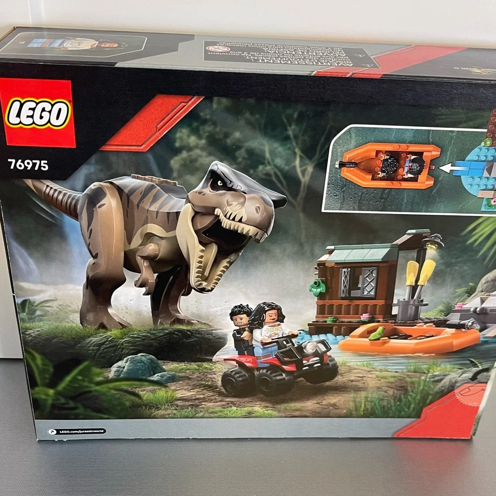 LEGO Jurassic World Rebirth Set 76975 T. rex Dinosaur Toy Set - NIP Sealed